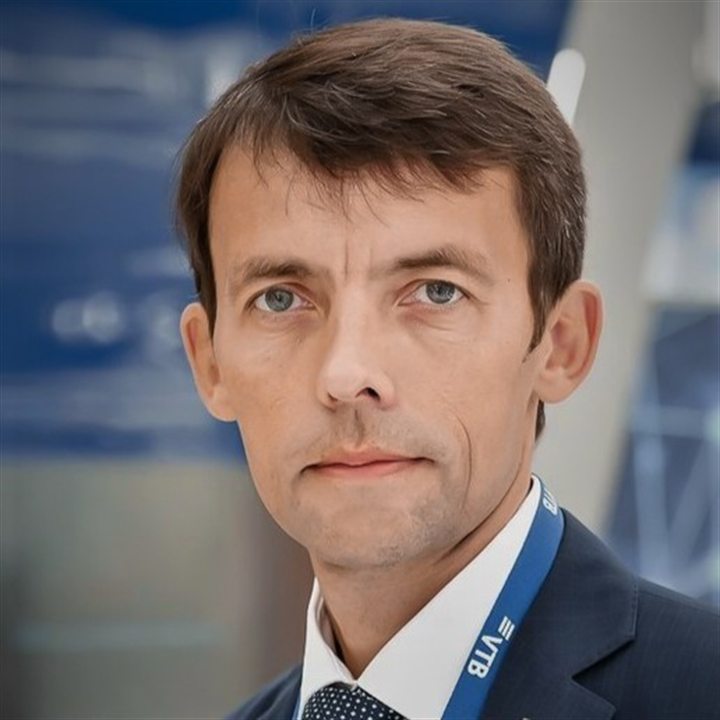 Andrey Lukhmenev profile image